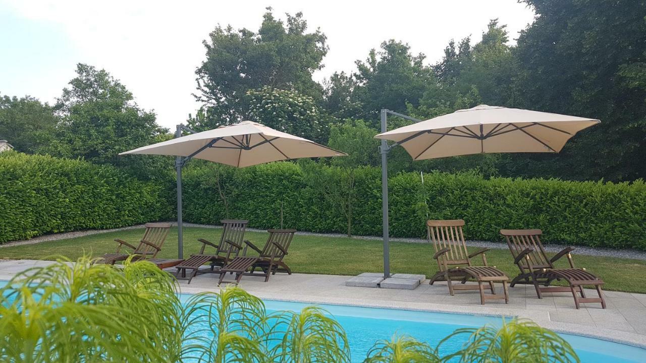 Guesthouse Pri Mihelovih Sezana Bagian luar foto
